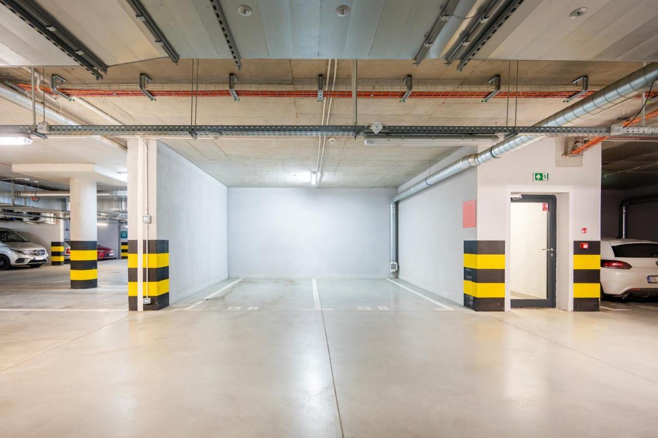 9Th Floor Lodz Manufaktura Apartments With Parking By Rentujemy Esterno foto